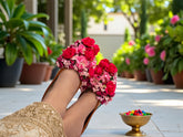 Gulaabi Nazar – Bold Bridal Floral Juti