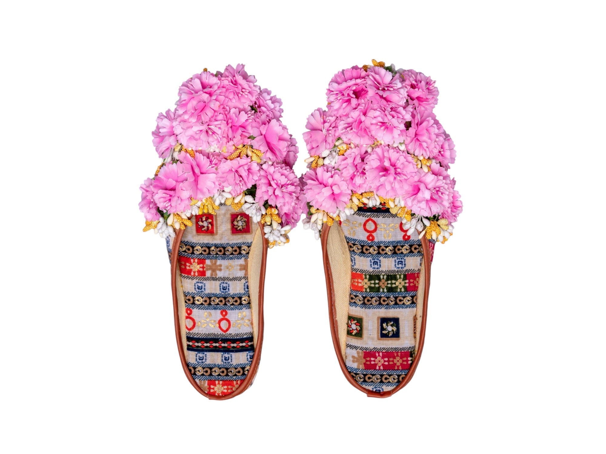 Gulabi Leher Floral Juti – Pink Petal Charm