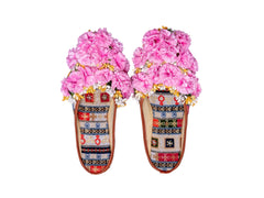 Gulabi Leher Floral Juti – Pink Petal Charm