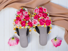 Gulabi Rang – Bridal Floral Juti