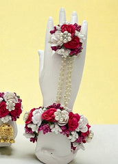 Blossom Charm Hathphool Set