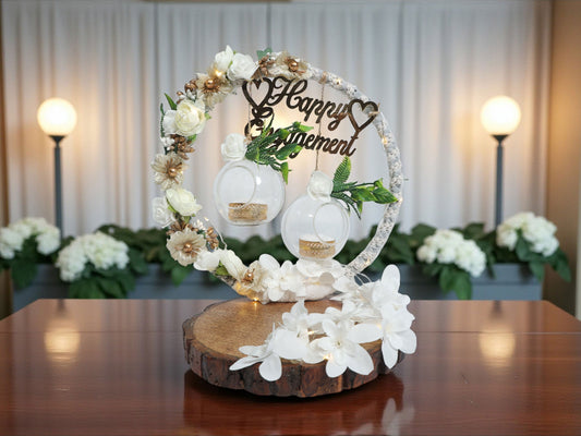 Petal Drop Engagement Ring Holder