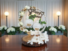 Petal Drop Engagement Ring Holder