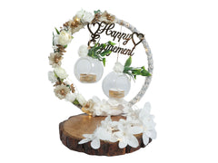 Petal Drop Engagement Ring Holder