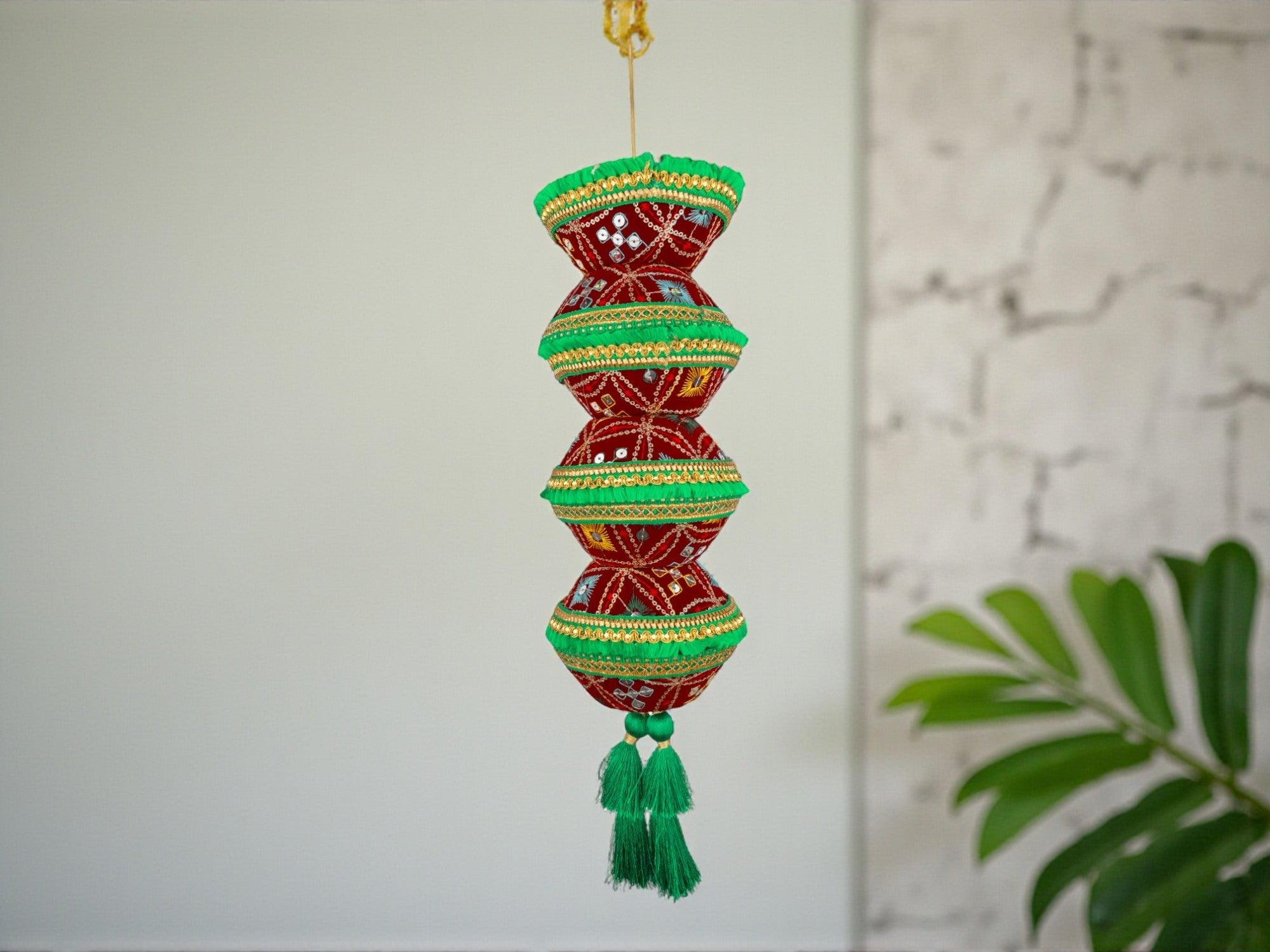 Rajwada Handcrafted manda - Maroon