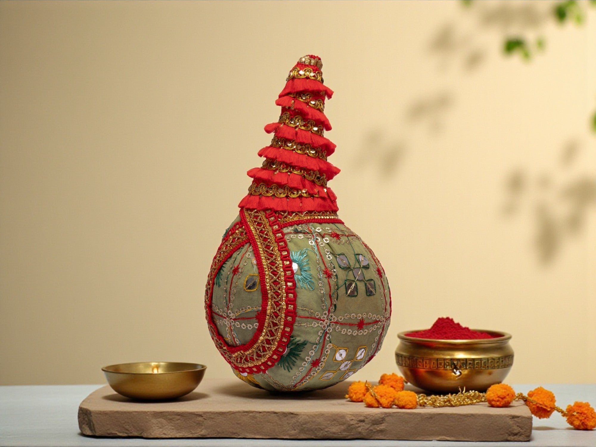 Rajwada Handcrafted nariyal - Pista