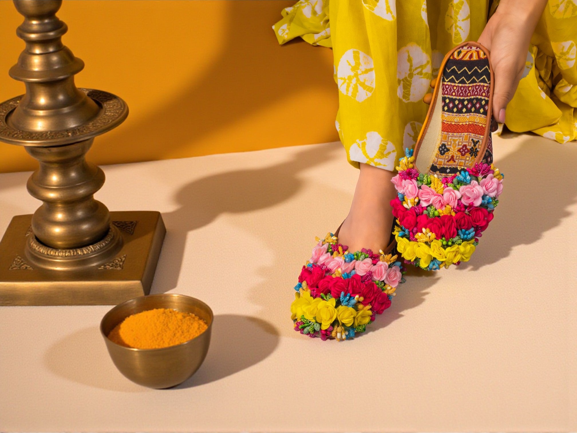 Rang Mahal Floral Juti – Multicolor Madness