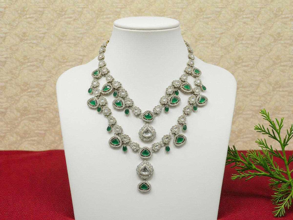 JB - Royals Inspired Emerald Groom Mala