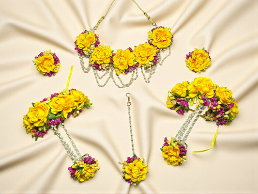 Haldi Hues Floral Jewellery Set