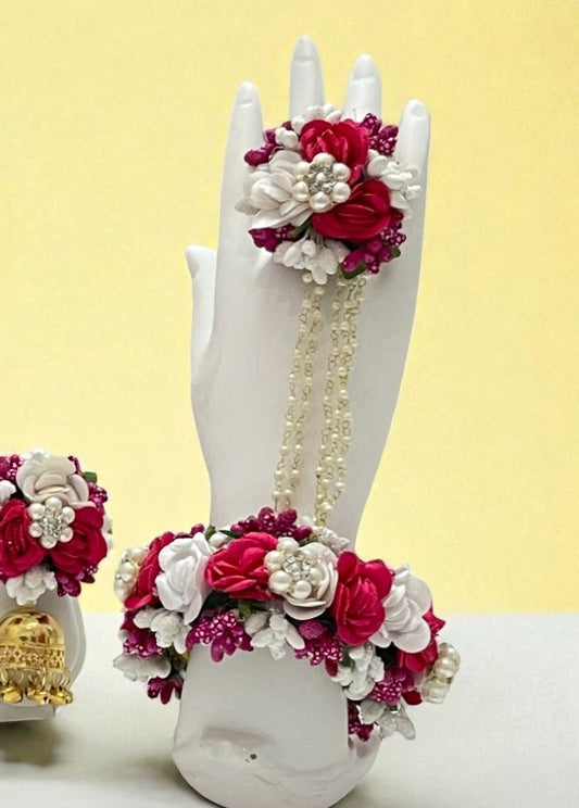 Blossom Charm Hathphool Set