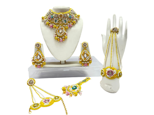 Handcrafted Pastel Yellow Zardozi Jewellery