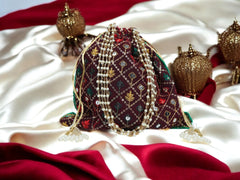Royal festivity Teej Celebration Thaal Combo with Potli, Ladoo Box & Shagun Essentials