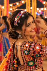 Rang Rasiya – Multicolour Navratri Hairband with Silver Angel Heart Charms