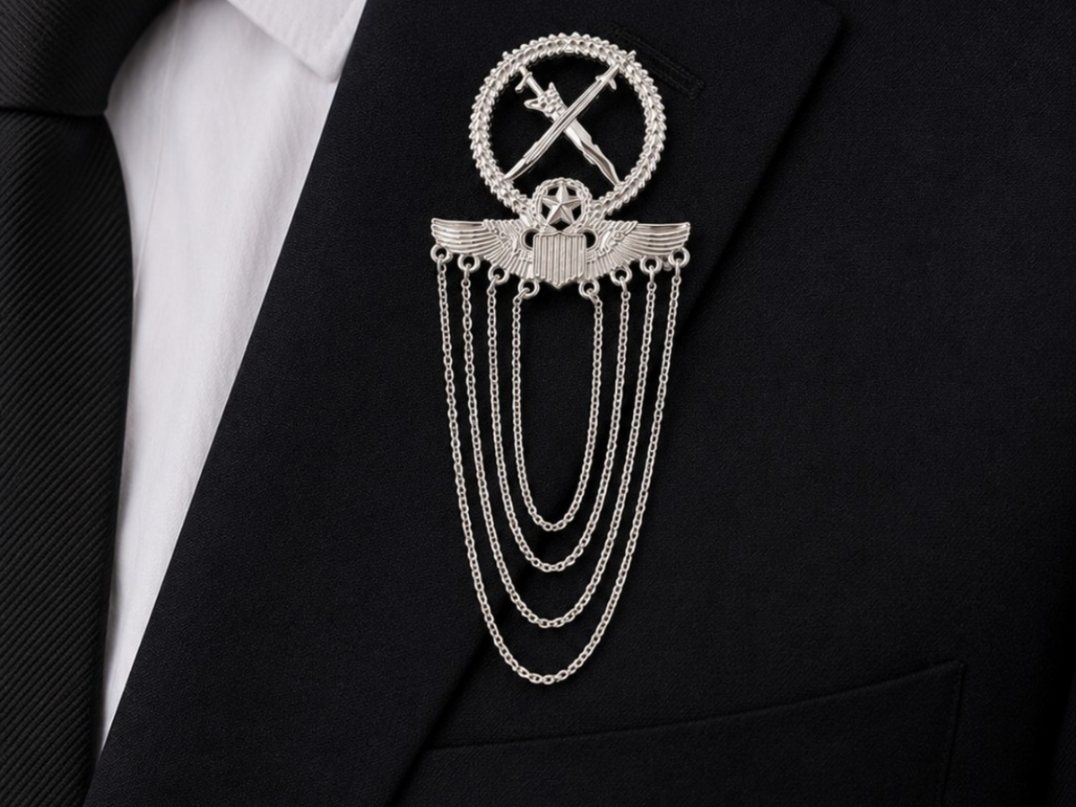 Warrior Chain Lapel Brooch for Men – Silver Finish Suit Pin